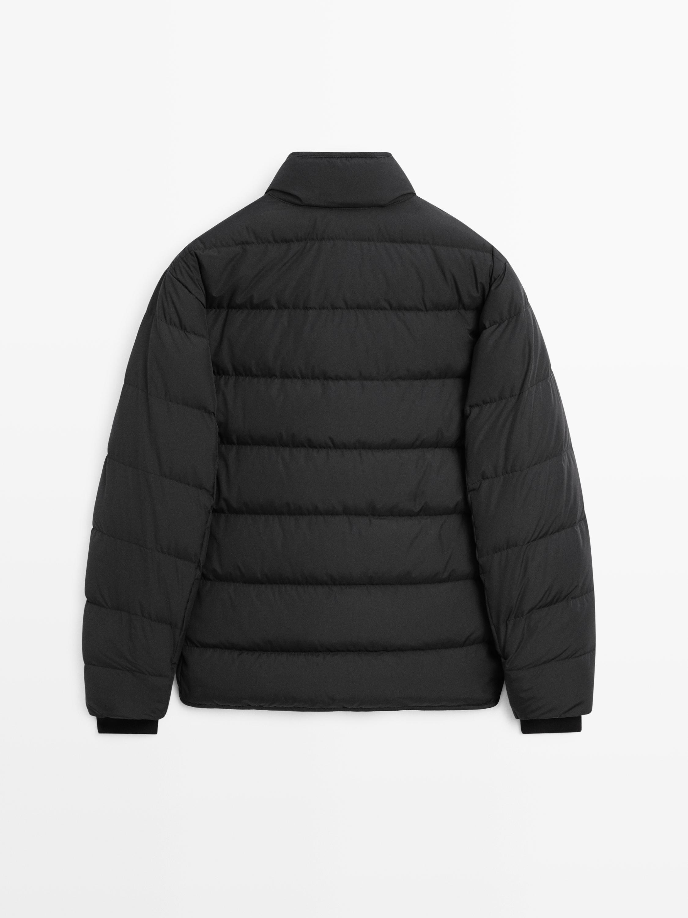 Water-repellent puffer jacket with down blend